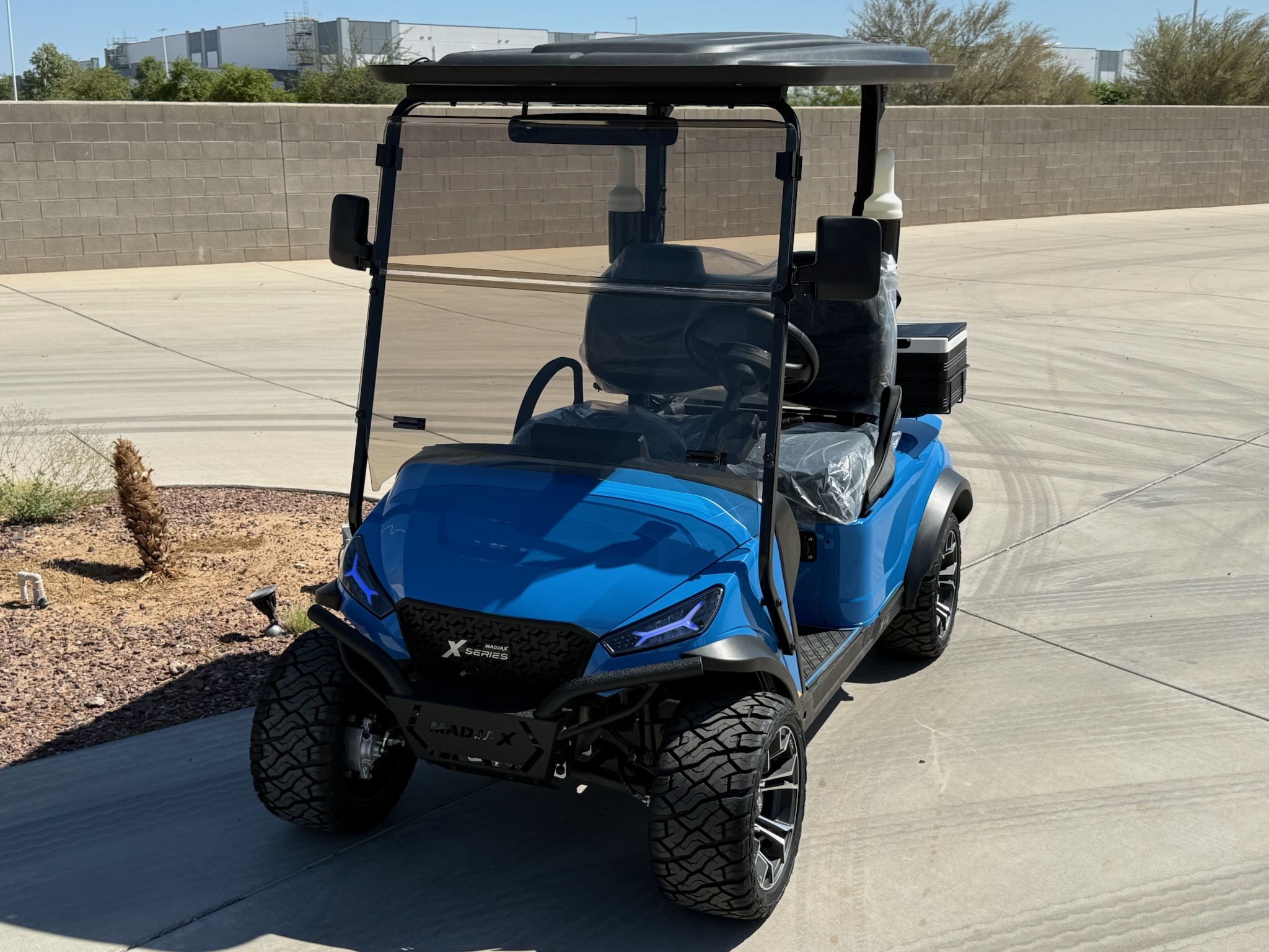 24' MadJax X Series E2 